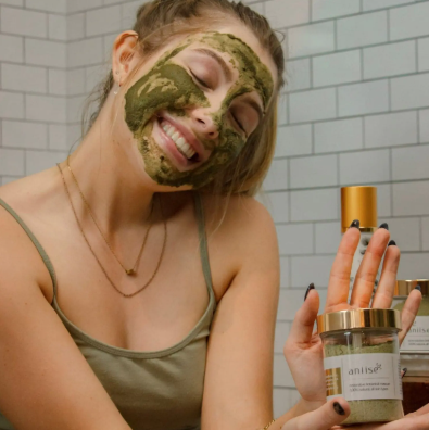 Radiant Glow Face Mask