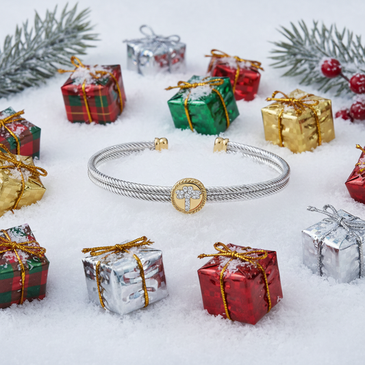 18K Yellow Gold Dragonfly Bangle